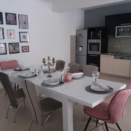 Holidayhouse Ljubica * Debeljak